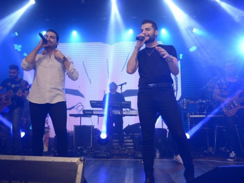 Cantores Guilherme & Benuto e Clayton & Romário receberam convidados especiais no palco (Vanderlei Ribeiro)