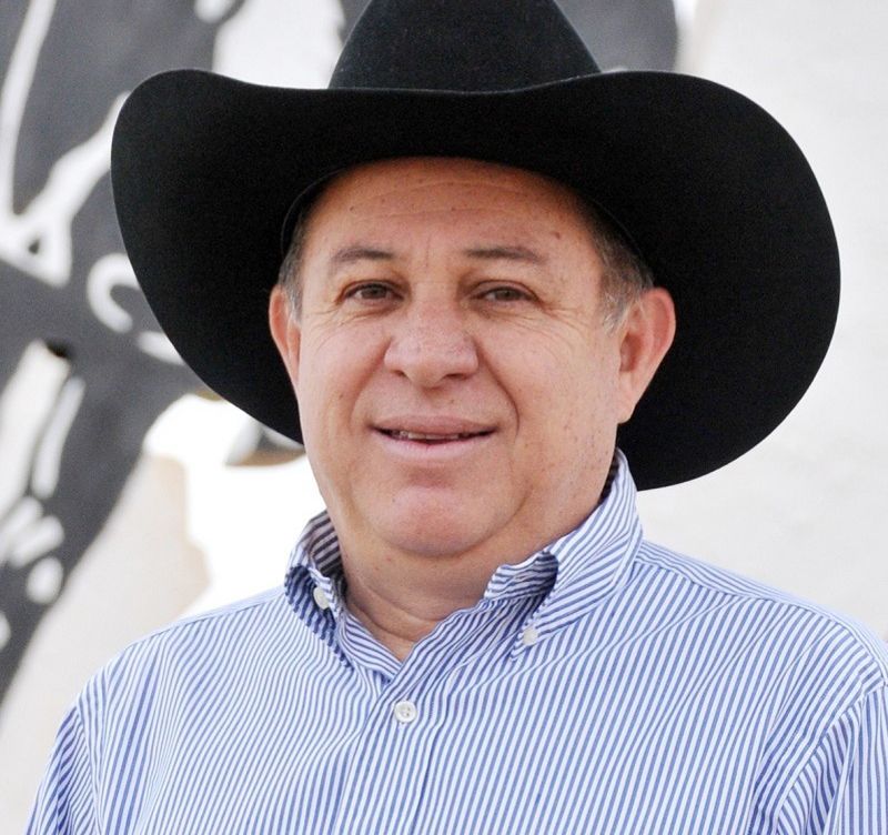 Imagem JPG, Presidente de Os Independentes recebe homenagem em cerimônia beneficente