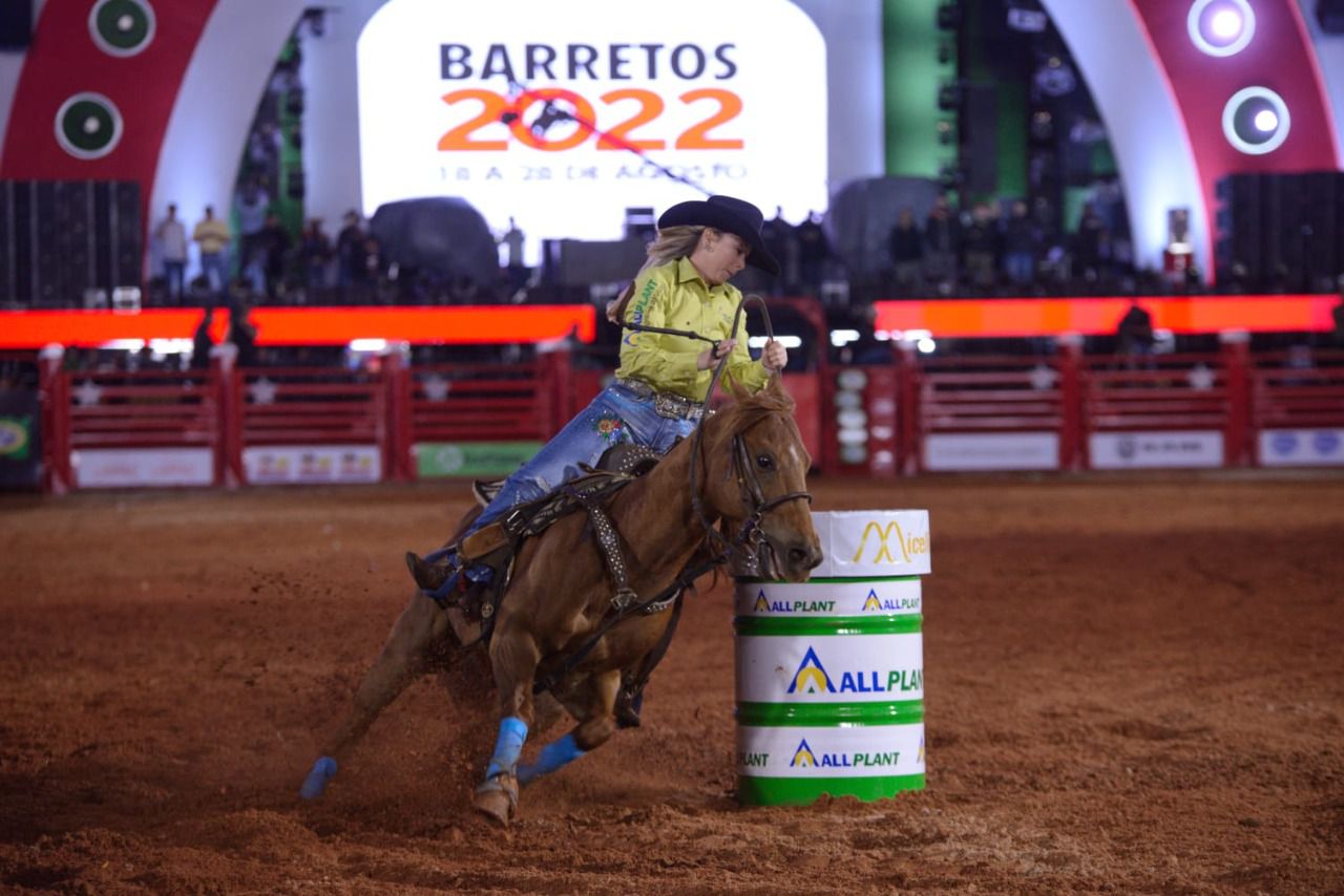Imagem JPG, Nayara Costa de Fernandópolis leva melhor no 1º dia das finais dos Três Tambores de Barretos
