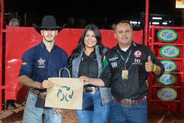 Imagem JPG, João Lucas marca melhor nota na noite de abertura da final nacional