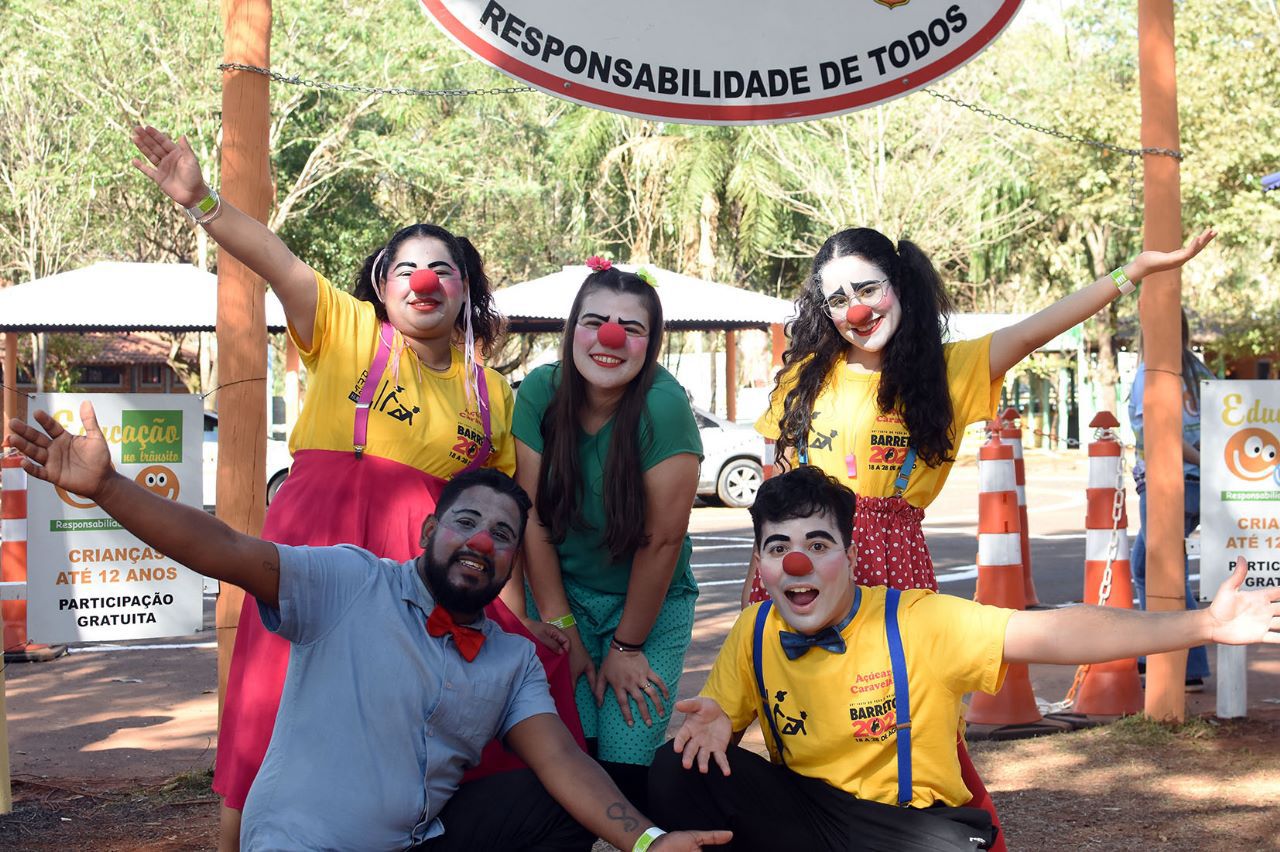 Imagem JPG, Grupo religioso realiza trabalho voluntário na Festa do Peão de Barretos