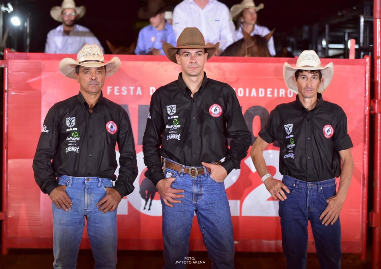 Imagem JPG, Três competidores empatam com melhor nota na estreia do Cutiano