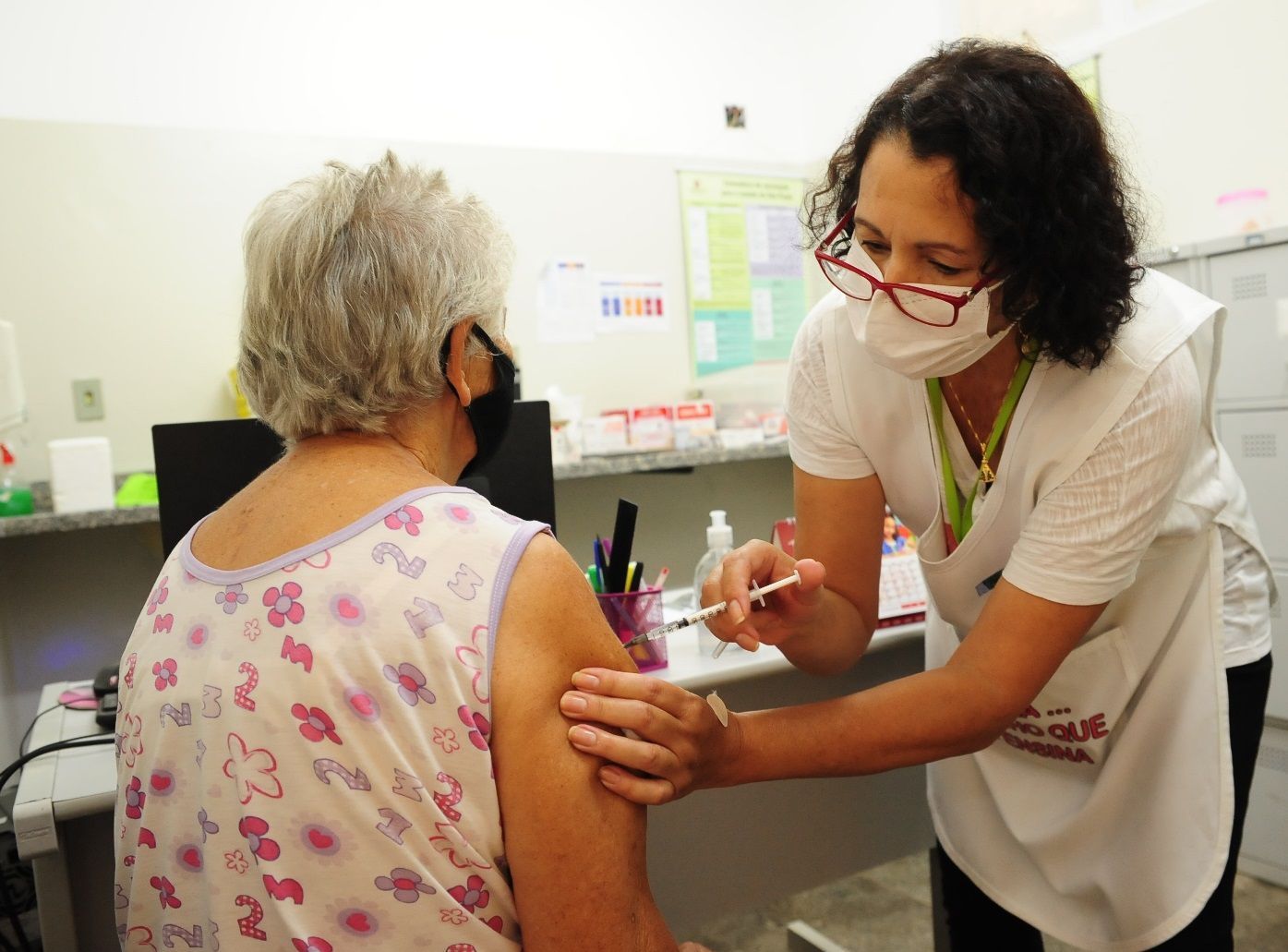 Imagem JPG, Secretaria da Saúde estende horário de vacinação contra a gripe para o período noturno nas UBS dos bairros Marília e Barretos 2