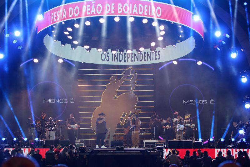 Imagem JPG, Festa do Peão de Barretos tem shows até amanhecer e anúncio de embaixadores com arena lotada