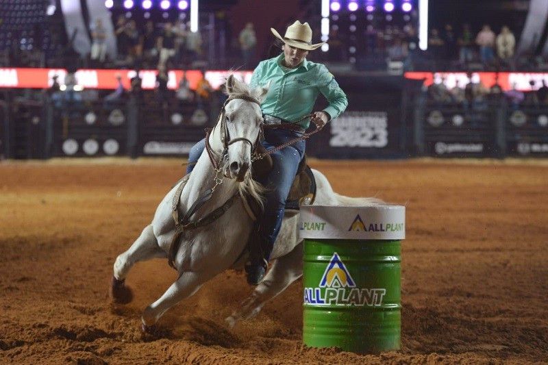 Destaque para a amazona de Tanabi/SP, Renata Soares da Costa Lima, que concluiu o percurso com o menor tempo (André Monteiro)