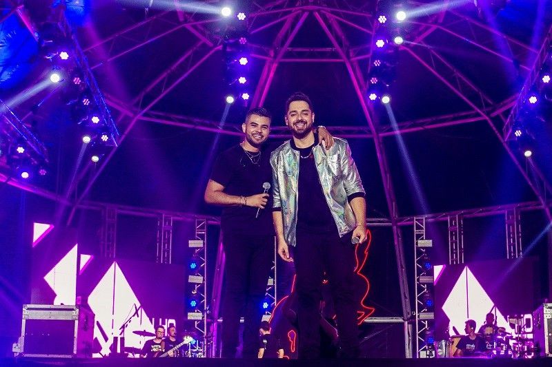 Carvalho & Mariano (Thais Ministro)