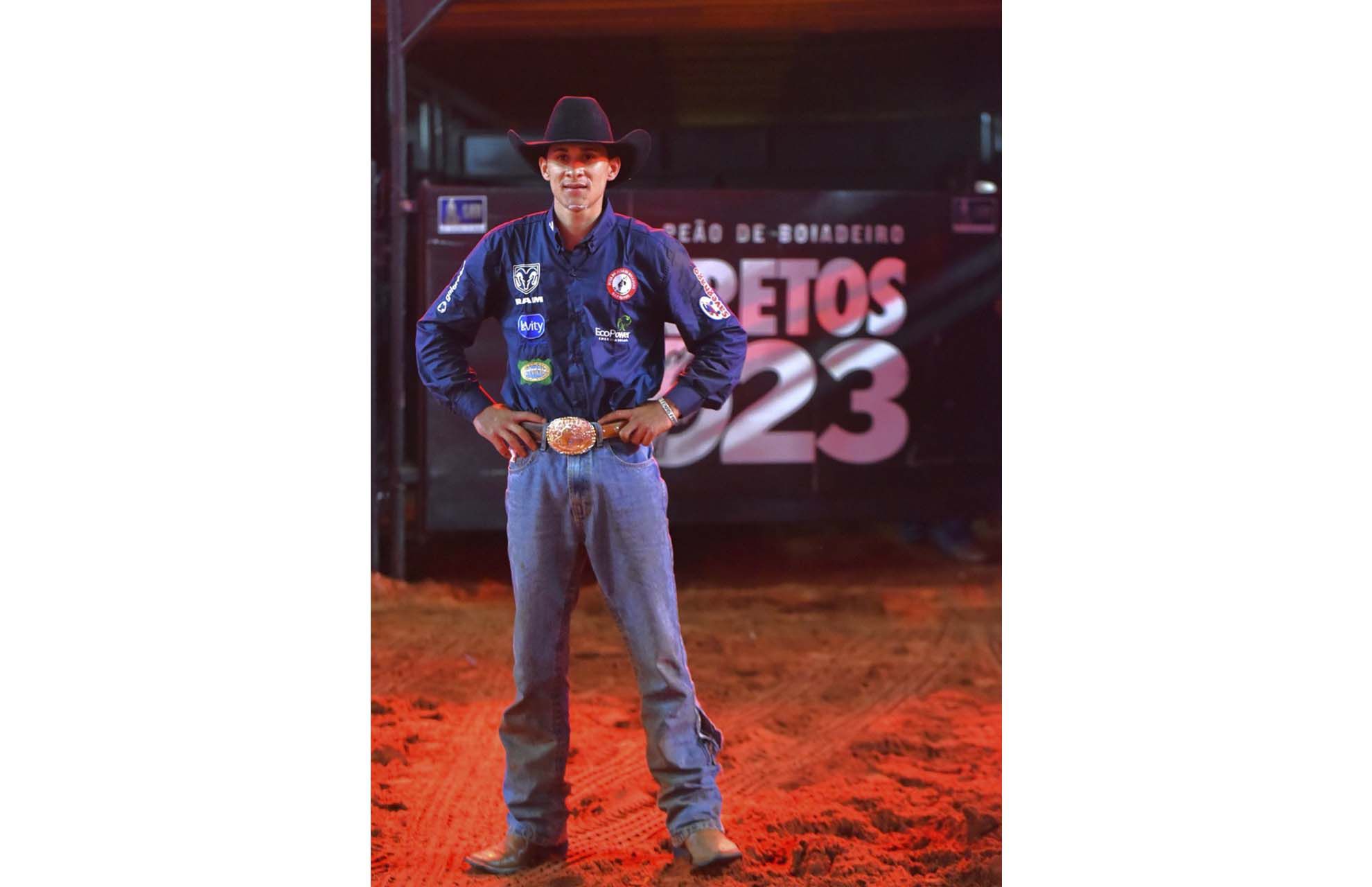 Imagem JPG, Goiano Carlos André Oliveira vence segunda noite do Barretos International Rodeo