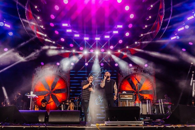 Atração muito esperada, a dupla Jorge & Mateus vai completar o sábado, 17, com muita animação (Alisson Demetrio)