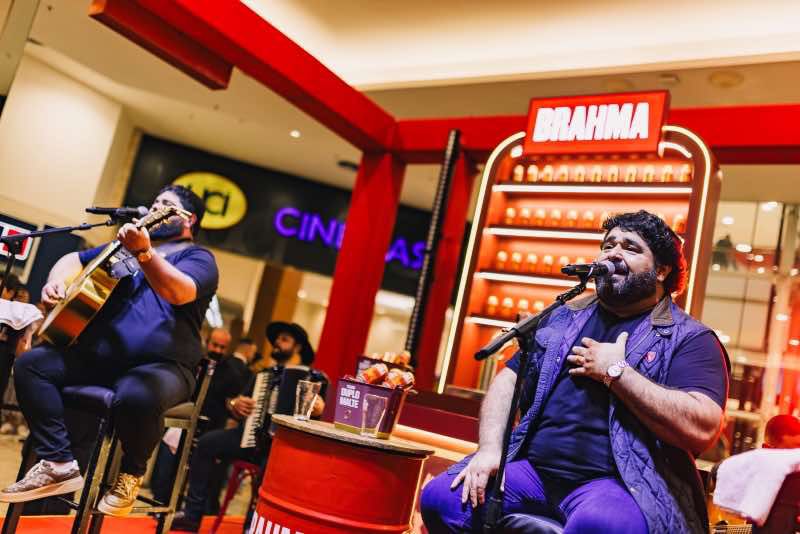 Imagem JPG, Brahma leva César Menotti e Fabiano para pocket show surpresa em esquenta para Barretos no RibeirãoShopping