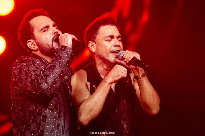Imagem JPG, Sexta-feira tem shows de Zezé Di Camargo & Luciano, João Bosco & Vinicius, Jiraya UAI e Luan Santana, além das disputas do rodeio internacional