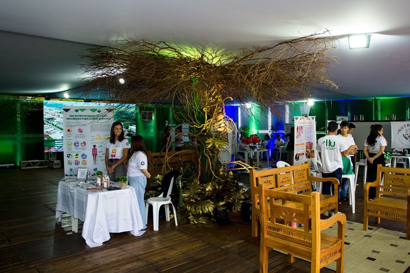 Imagem JPG, Praça HU/UEL tem visitantes assíduos na ExpoLondrina