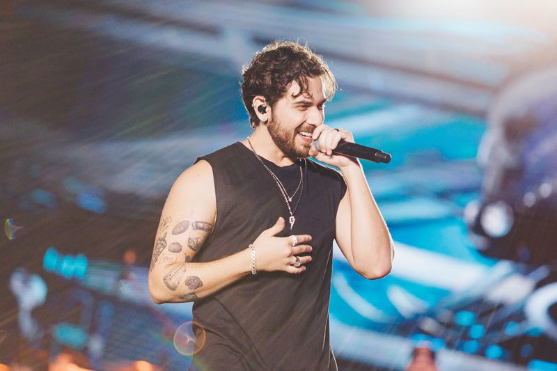 Imagem JPG, Gustavo Mioto dá spoiler de nova turnê em show no Sunset da ExpoLondrina