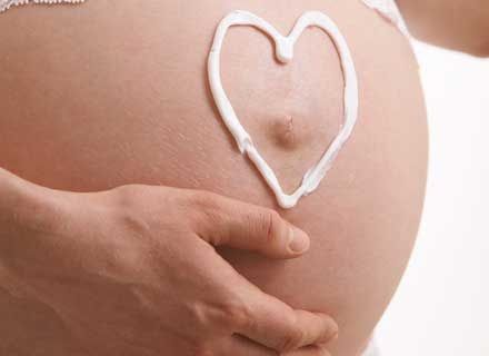 Imagem JPG, Cuidados com a pele após a maternidade - o que muda na rotina?