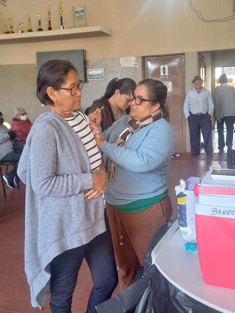 Imagem JPG, Mais de 200 pessoas são vacinadas contra gripe em ações externas nesta semana