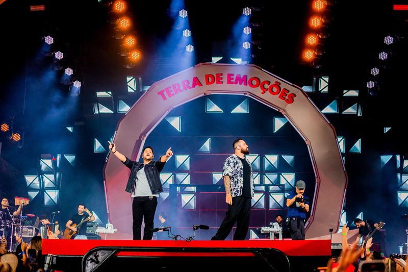 Imagem JPG, Festa do Peão de Barretos confirma show especial de 20 anos de Jorge & Mateus e anuncia novas atrações para o sábado, 30 de agosto.