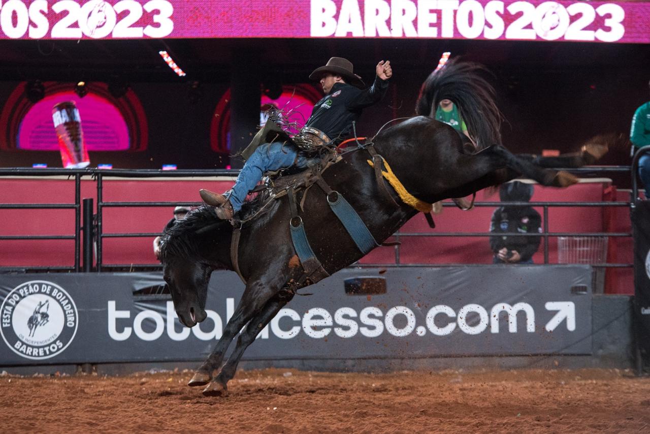 Imagem JPG, Aluno de Medicina Veterinária do UNIFEB disputa modalidade Cutiano na 70ª Festa do Peão de Barretos