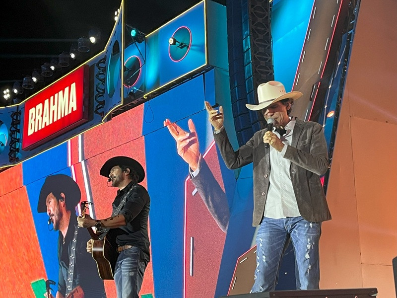 Jads & Jadson (Janaina Cardoso)