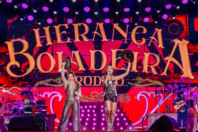 Participação especial de Sula Miranda (Alisson Demetrio)