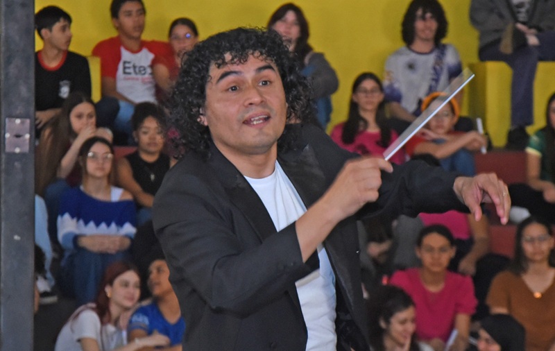 Imagem JPG, Orquestra Sinfônica Municipal de Barretos promove Concerto Didático na ETEC Cel. Raphael Brandão