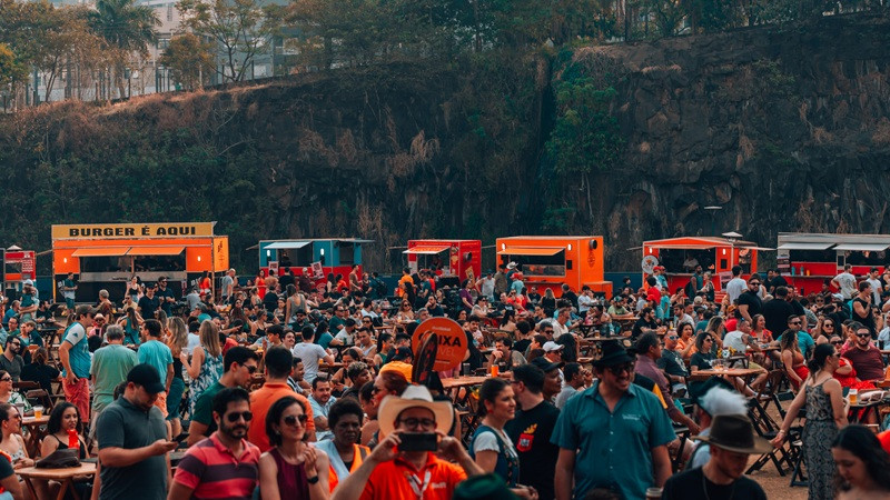 Oktoberfest Ribeirão contará com diversas opções gastronômicas da culinária brasileira e alemã  ()