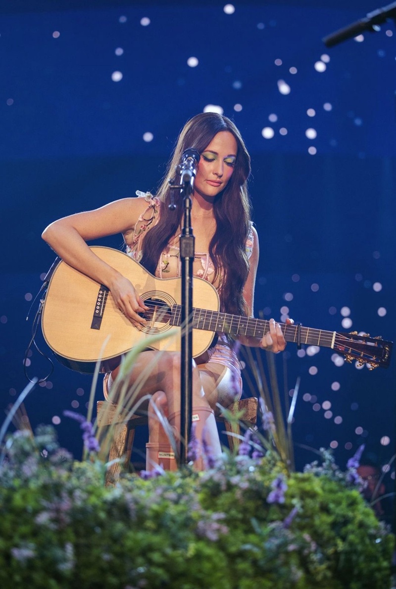 Imagem JPG, Últimos ingressos: Kacey Musgraves desembarca em São Paulo para show neste domingo (28), na Audio