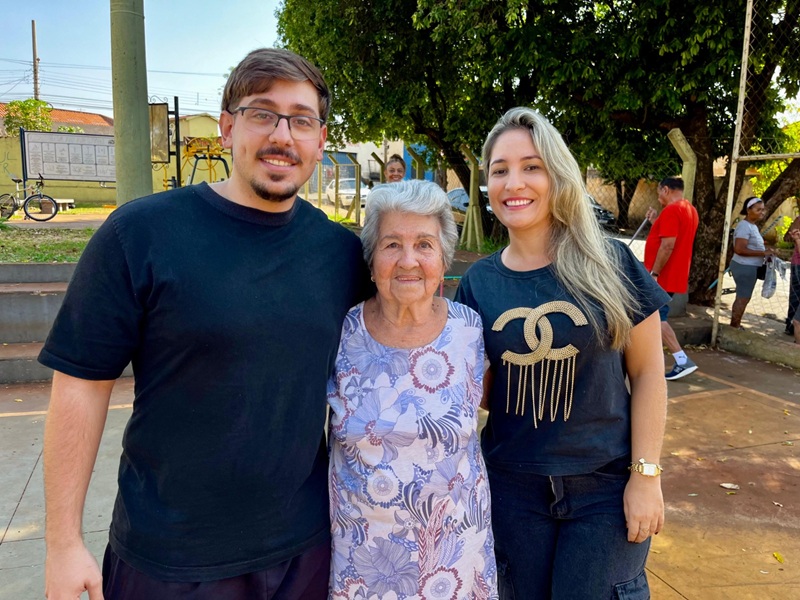 Imagem JPG, Unidades de Saúde incentivam prática de exercícios com grupos de atividades físicas