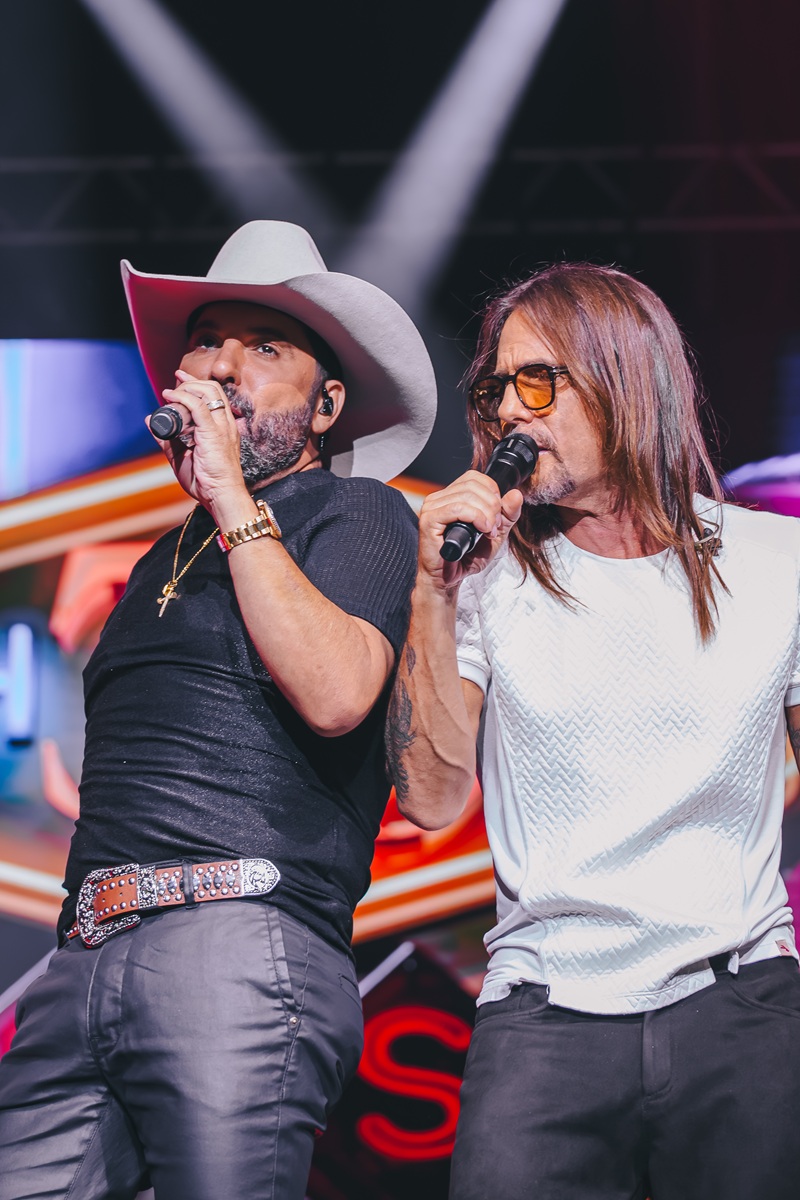 Primeiro domingo do Barretão será de clássicos com Edson & Hudson e Matogrosso & Mathias