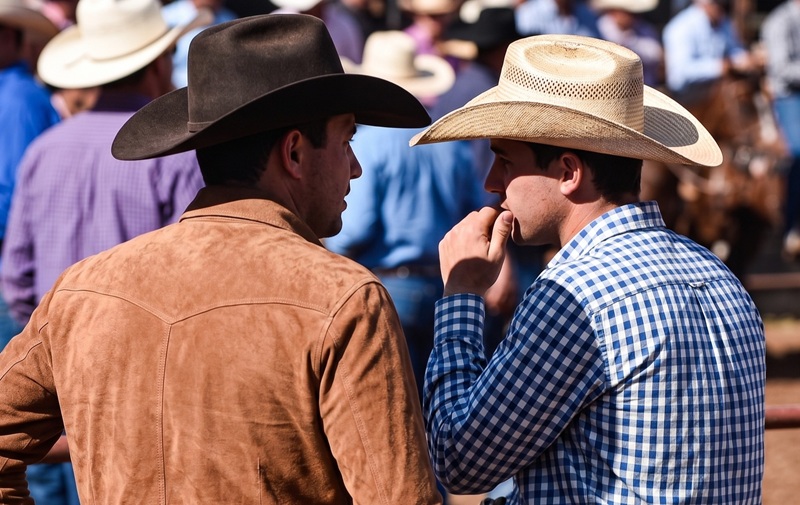  Festa do Peão de Barretos é vitrine da moda masculina country no Brasil 
