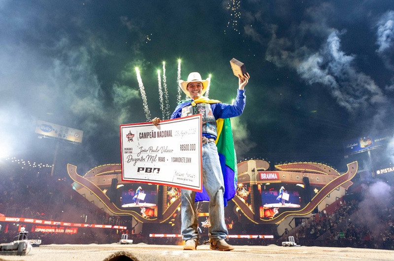 João Paulo Velasco é o campeão nacional pela PBR Brazil  (Alberto Gonzaga)